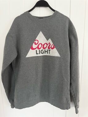 Coors Light Men’s Gray Crewneck Sweatshirt